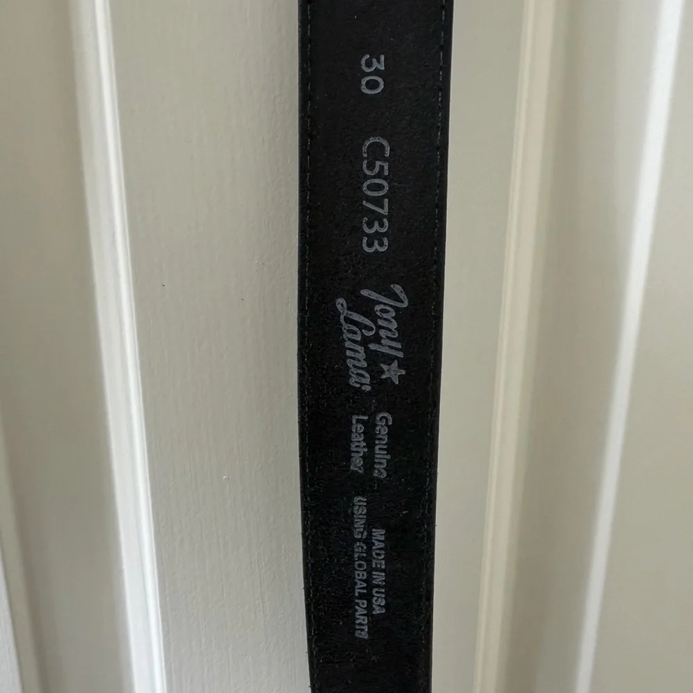 Tony Lama Black Leather Belt with Subtle Branding - Picture 5 of 9